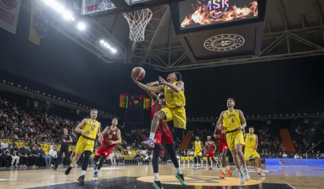 Mersin Spor Karşıyaka'yı 92-87 yendi