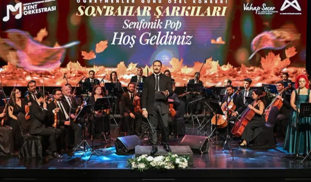 Mersin'de öğretmenlere özel 'Sonbahar Şarkıları' konseri