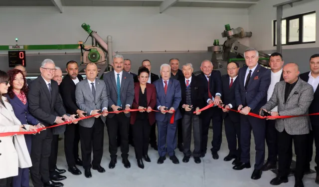 Mudanya'da 'imece modeli' ile zeytinyağı fabrikası açıldı