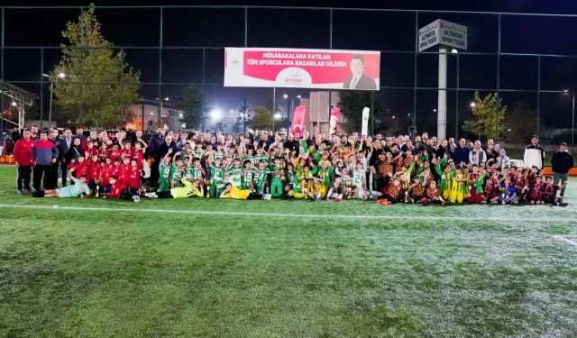 Osmangazi'de Cumhuriyetin ışığı sporla birleşti