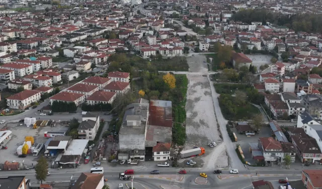 Sakarya'nın merkezine yeni bir ulaşım koridoru açılıyor
