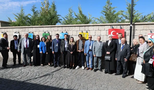 Türk dünyası yazarları Kayseri Talas'ta buluştu