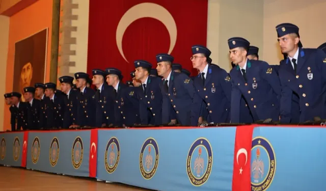 Yedek subaylar Kütahya'da yemin etti