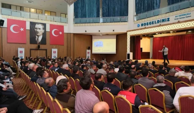 Adana Büyükşehir personeline güvenli sürüş teknikleri eğitimi