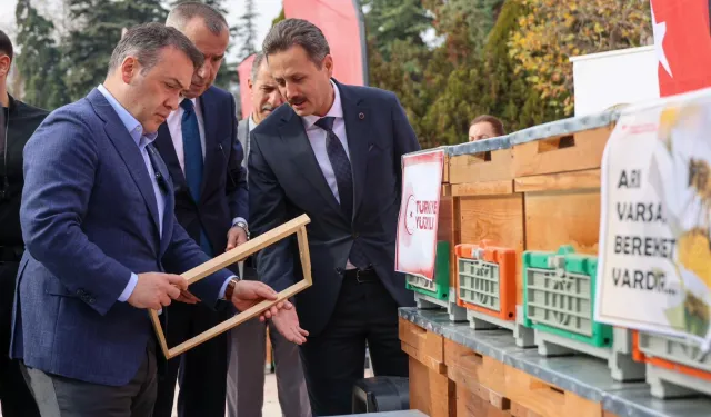 Bilecik'te arıcılara bin yeni kovan dağıtıldı