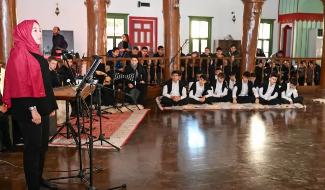 Bursa'da Mevlâna vuslat yıl dönümünde anıldı