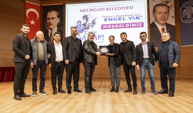 İşitme engelliler Kayseri Melikgazi'de sanatın birleştirici gücünde buluştu