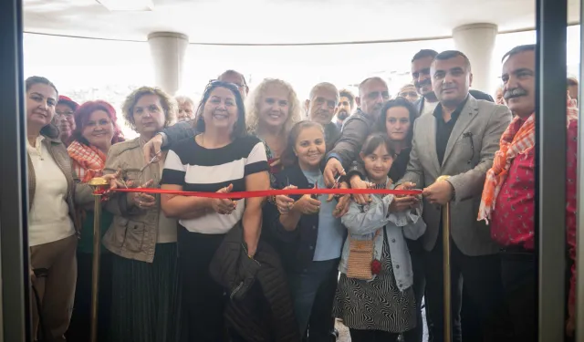 İzmir Bornova'da 'Birlikte Mümkün' sergisi