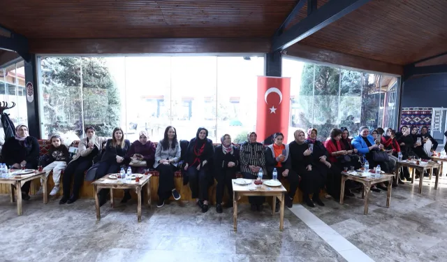 Kayserili kadın muhtarların 'büyük' buluşması