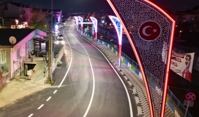 Kocaeli İzmit'te cadde ve sokaklar yenilendi