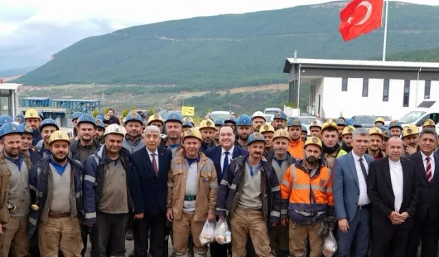 Madenciler Günü'nde Soma'da anlamlı ziyaret