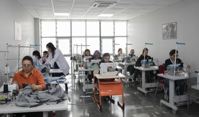 Mersin'de giyim üretim kurslarına yoğun ilgi