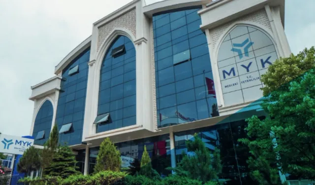 Mesleki Yeterlilik Kurumu'ndan elektronik güvenlik sektörüne yeni standartlar