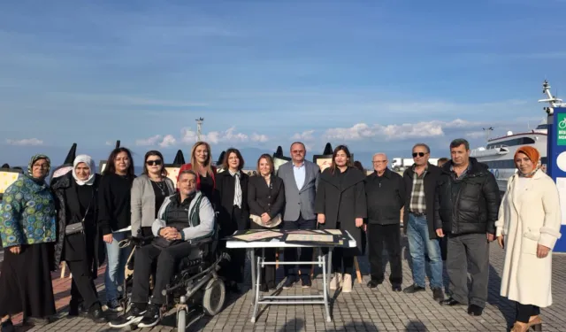 Mudanya'da 'Sanata Engel Yoktur' sergisine yoğun ilgi