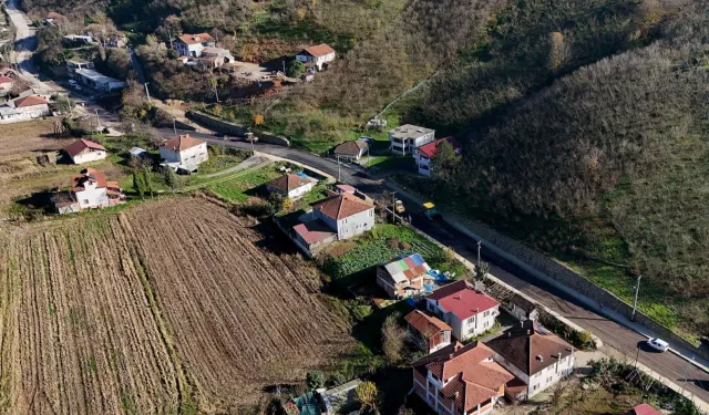 Sakarya Altındere'de altyapı sonrası üstyapı da yenileniyor