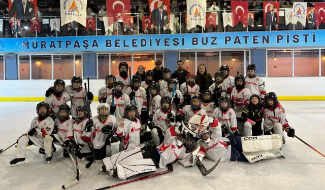 Antalya Muratpaşa'dan çifte galibiyet