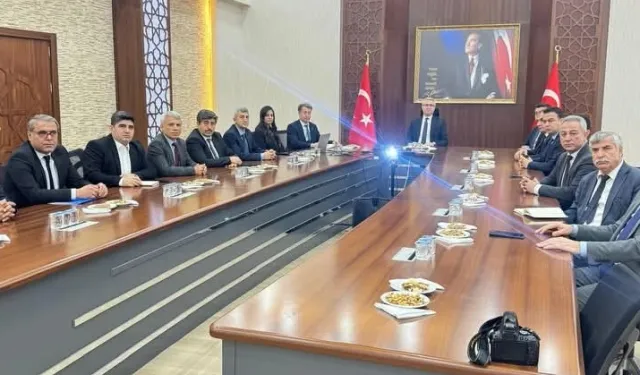 Batman İlçe Milli Eğitim Müdürleri eğitimi Kozluk'ta değerlendirdi