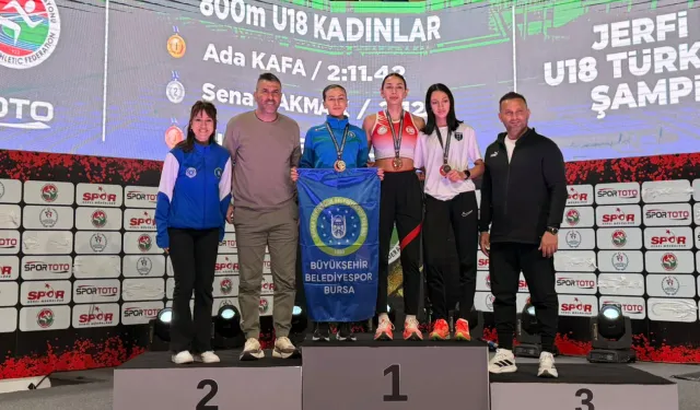Bursa Büyükşehir Belediyesporlu Sena Çakmak Türkiye ikincisi