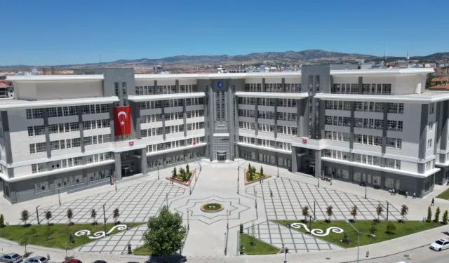 Çorum Belediyesi'nden YKS'ye girecek öğrencilere destek