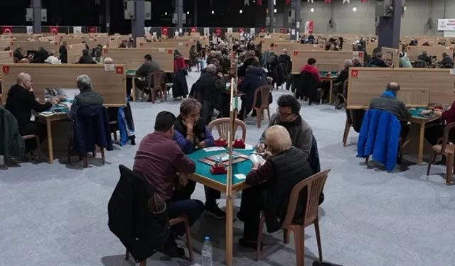 Denizli Büyükşehir Briç Şampiyonası'na kapılarını açtı