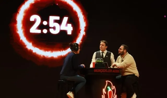 Denizli Komedi Sahnesi kahkaha tufanıyla başladı