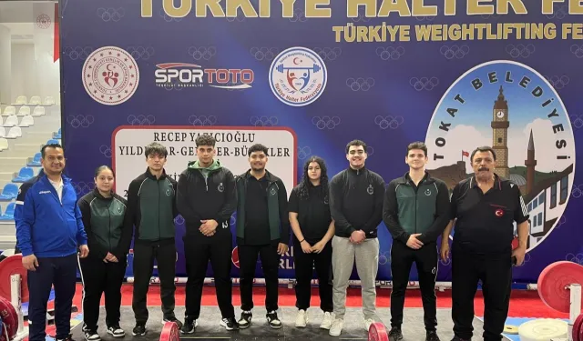 Konya Karatay Belediyespor'dan halterde Türkiye şampiyonluğu