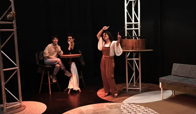 İzmir Bornova'da 'Unutmak' fırtınası esti