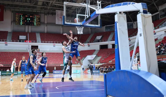 Konya Karatay play-off'a galibiyetle başladı