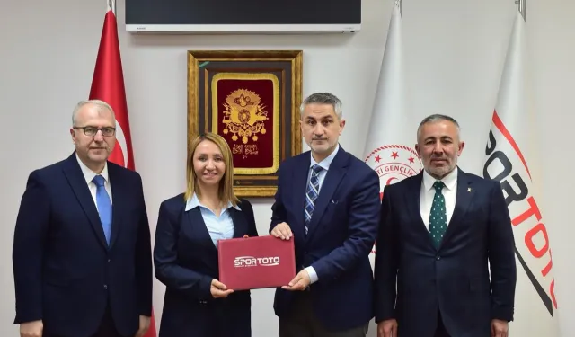 Bilecik Pazaryeri spor yatırımlarıyla gençliğe hazırlanıyor