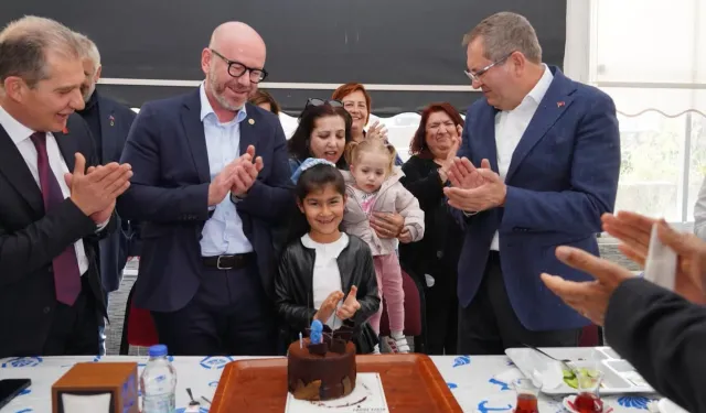 CHP'den Ayvalık'ta dayanışma buluşması