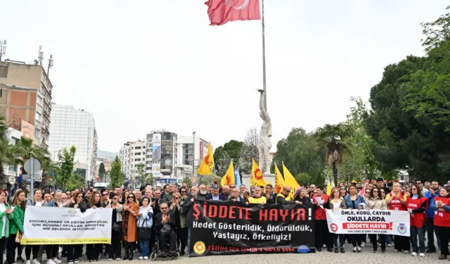 İzmir'de güvenli eğitim eylemi