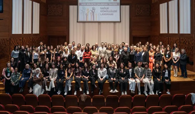 İzmir'in gönüllü sağlıkçıları sahaya iniyor