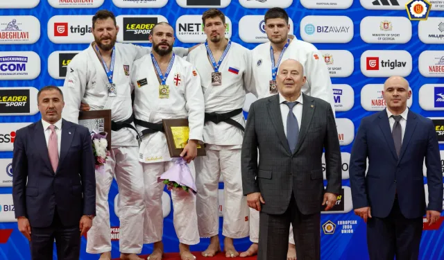 Kağıtspor'dan başarı üstüne başarı