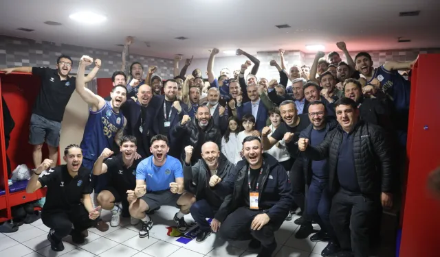 Türkiye Basketbol Ligi'nde şampiyon Çayırova Belediyesi!