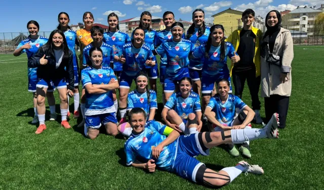 Bayazıtspor Kadın Futbol Takımı sezona deplasman zaferiyle başladı