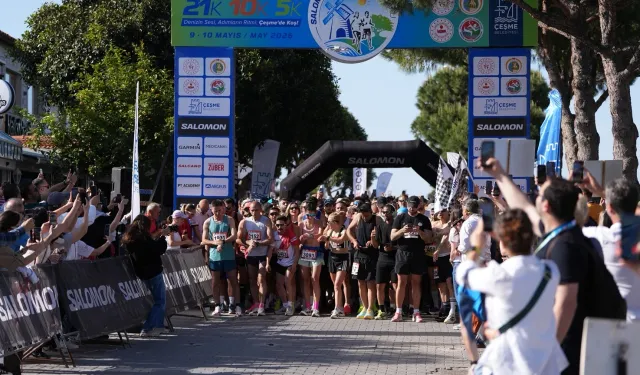 Çeşme'de rekor katılım... 43 ülkeden 3 bin 450 sporcu rüzgar eşliğinde koştu
