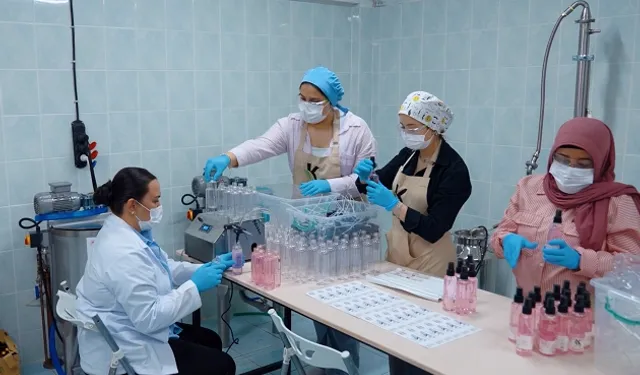Girişimci kadınların ürünleri, dijitalin gücüyle dünya vitrinine açıldı