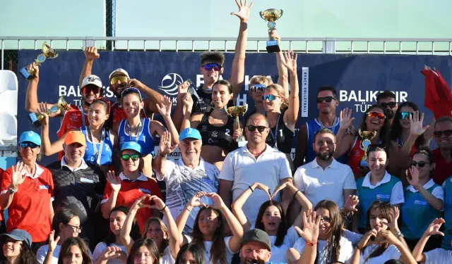 Balıkesir'de Plaj Voleybolu Balkan Şampiyonası sona erdi