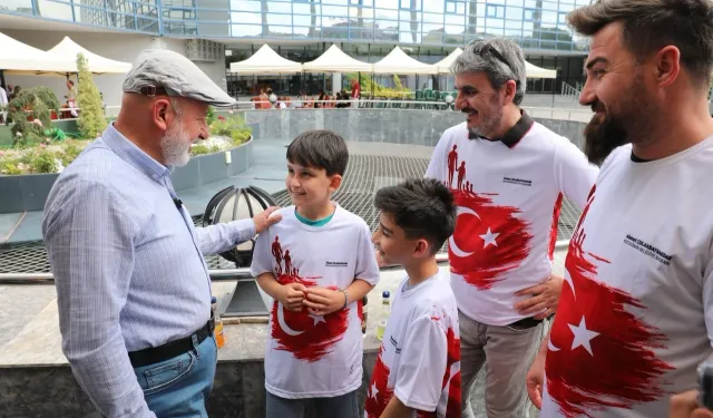 Kayseri Kocasinan'da baba ile çocuk satrançta buluştu
