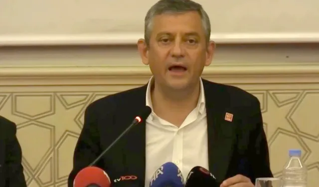 Özgür Özel'den Diyarbakır'da Önemli Açıklamalar: CHP'de İktidar Yürüyüşü Mesajı