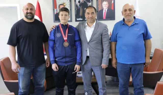 Ağrı Gençlik Spor'dan Baver Yiğit Bayram'a başarı tebriği