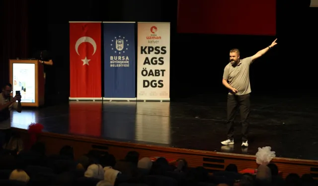 Bursa'da KPSS-FEST 2026 Başladı: 5 Bin Aday İçin Büyük Tekrar Kampı