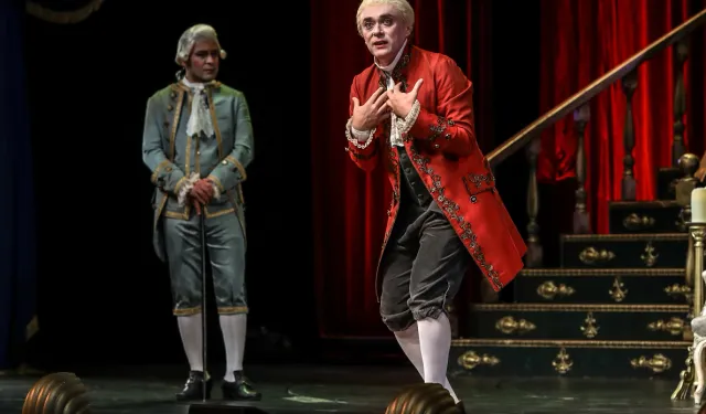 Amadeus veda turnesine çıkıyor