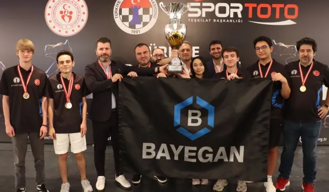 BAYEGAN Pendik Satranç'tan üst üste üçüncü şampiyonluk