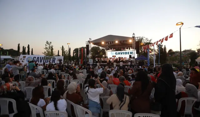 Gaziantep'te 10. Hemşehri Dernekleri Festivali Yoğun İlgi Görüyor