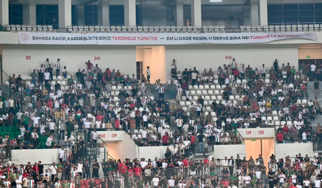 İki bakanlıktan Süper Lig maçında kardeşlik mesajı