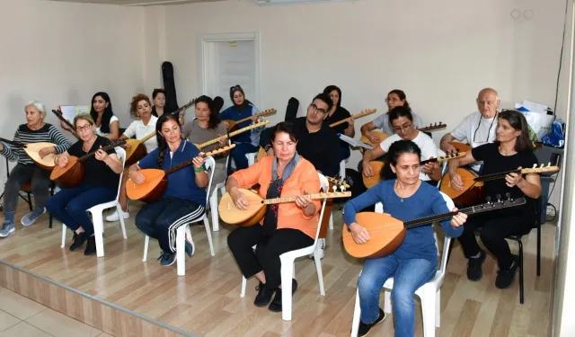 İzmir Çiğli'de güz dönemi kültür kursları başlıyor