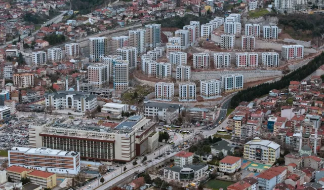 Yeniden doğuşun tarihi... 17 Ağustos'tan 'Dirençli Şehir Kocaeli'ye' uzanan yol
