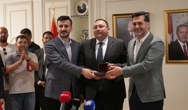 Üsküdar Belediye Başkan Vekili Dündar Ziya Gültekin hayatını kaybetti