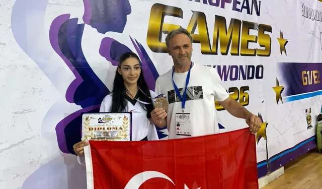 İzmirli tekvandoculardan Avrupa'da üç madalya